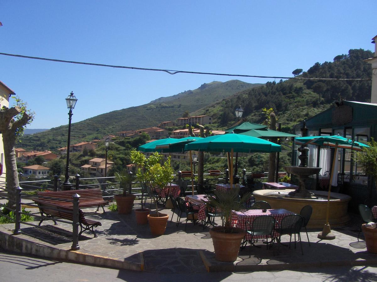 La Chiusa Di Rio Aparthotel Rio dellʼElba Bagian luar foto
