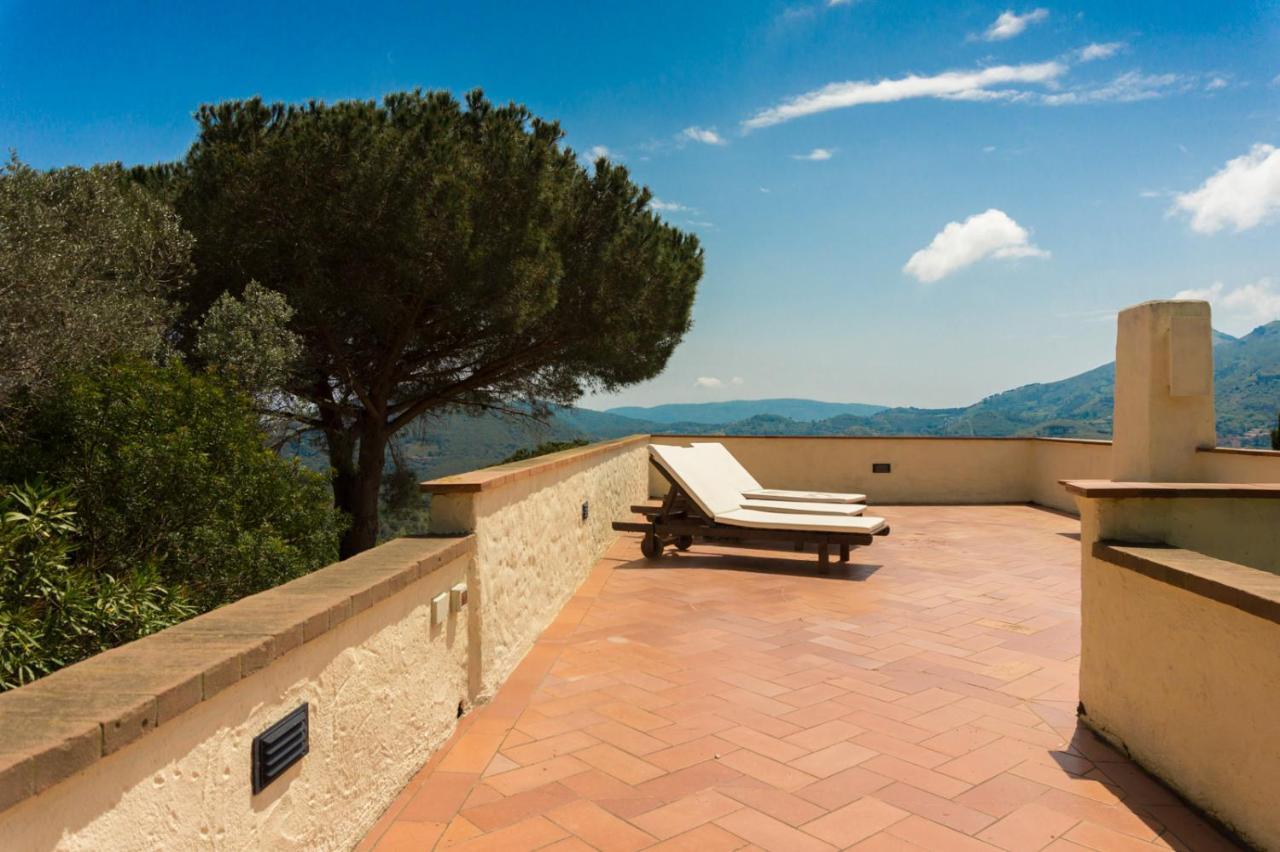 La Chiusa Di Rio Aparthotel Rio dellʼElba Bagian luar foto