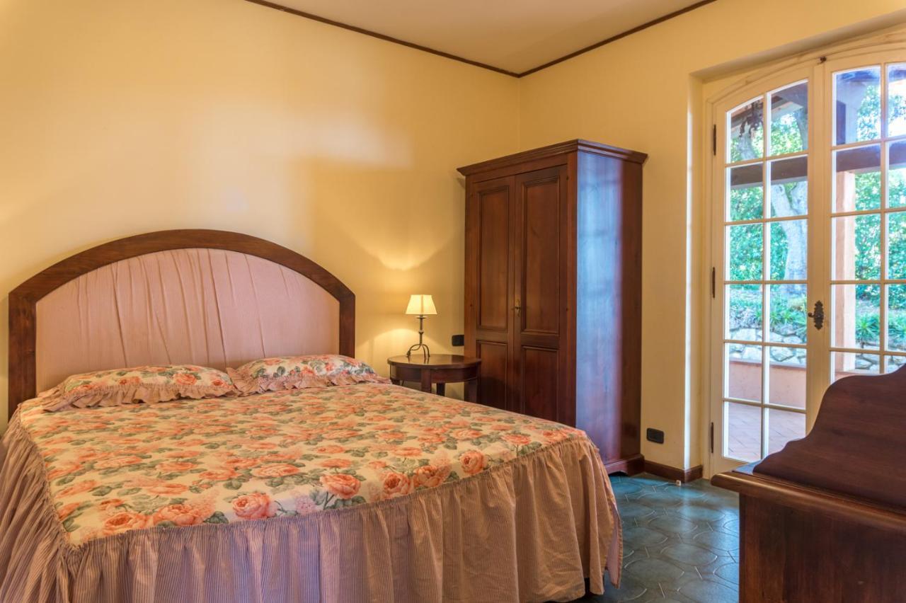 La Chiusa Di Rio Aparthotel Rio dellʼElba Bagian luar foto