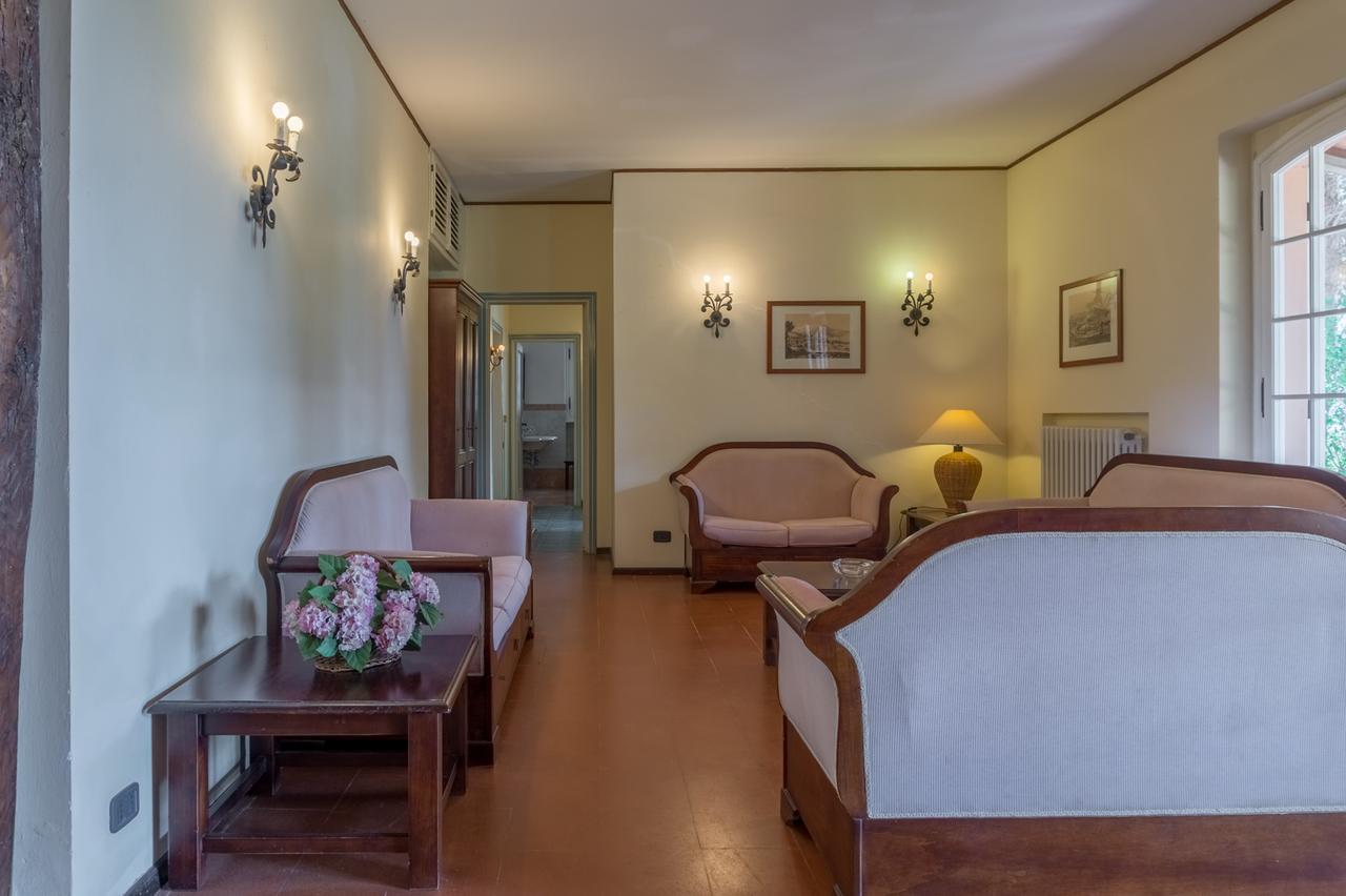 La Chiusa Di Rio Aparthotel Rio dellʼElba Bagian luar foto