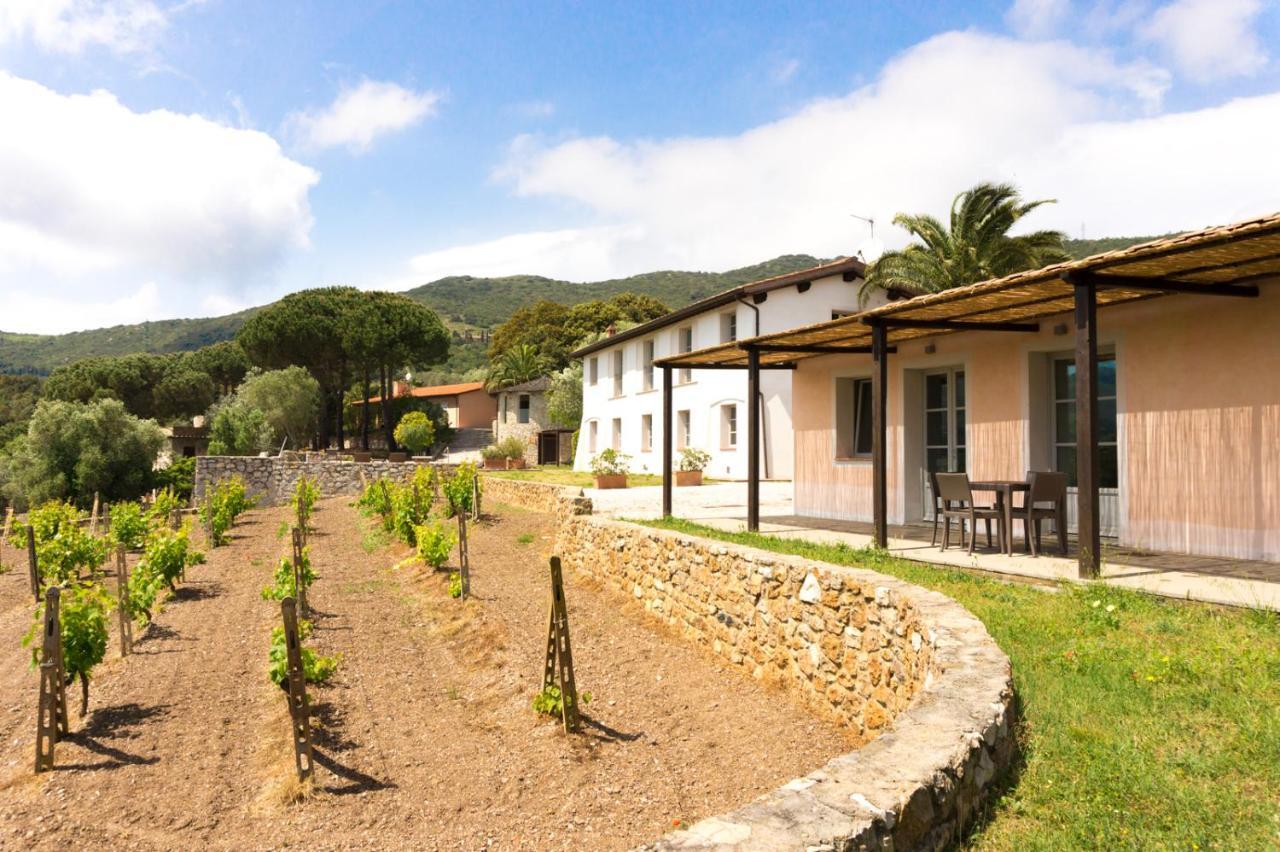 La Chiusa Di Rio Aparthotel Rio dellʼElba Bagian luar foto